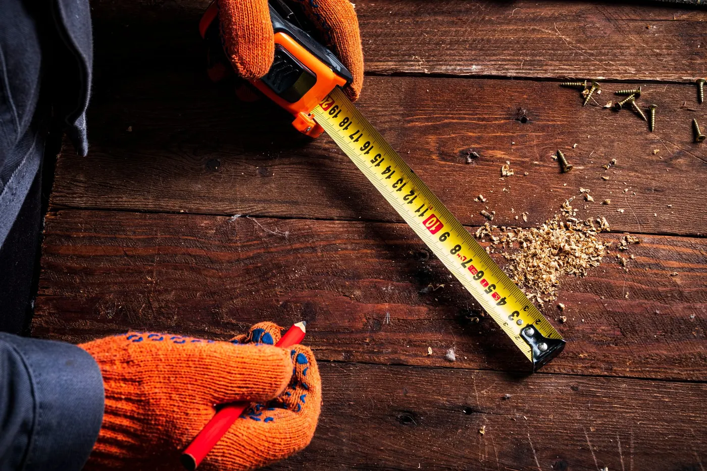 Maßband zur Prüfung von Möbeln und engen Zugängen